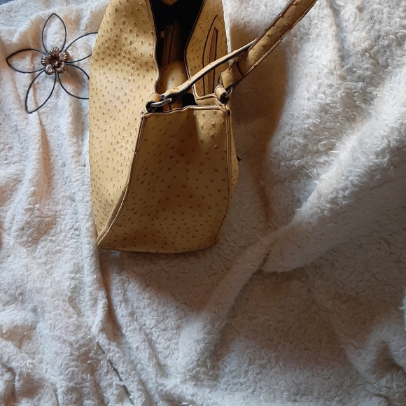 Purse - Picture 7 of 8